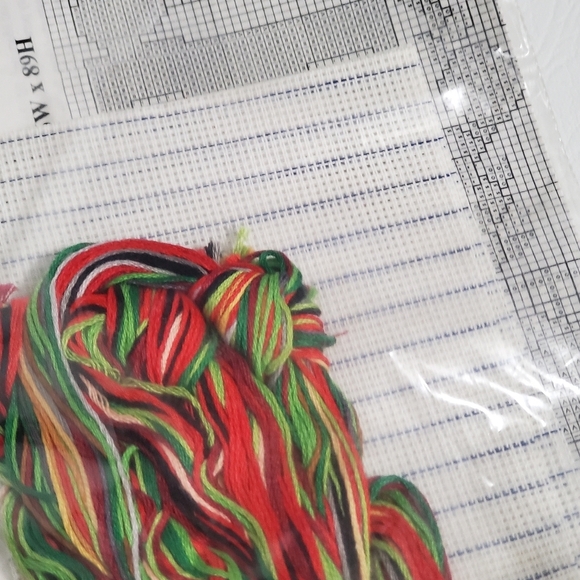 Merry Christmas Cross Stitch Kit - Picture 4 of 4